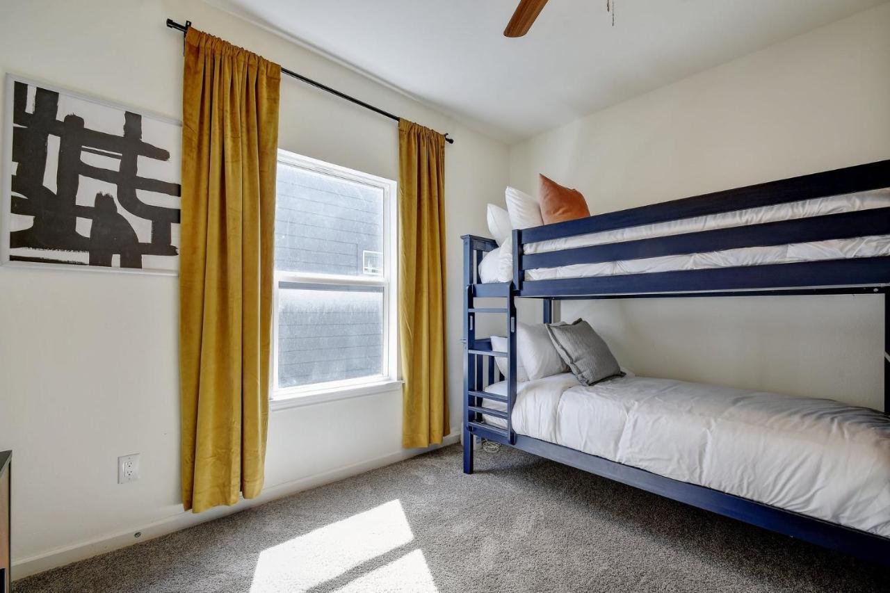 Family Stay! Near Downtown, Coffee Bar, King Bed San Antonio Esterno foto